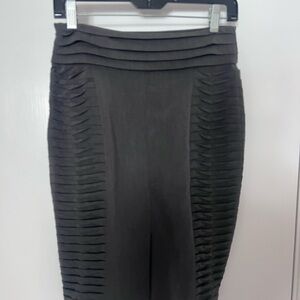 Pleated detail pencil skirt